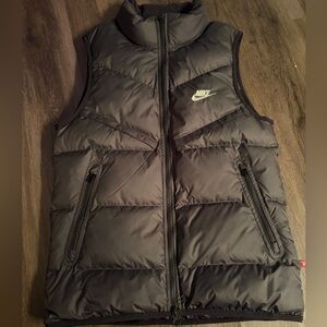 Nike  Puffer Vest